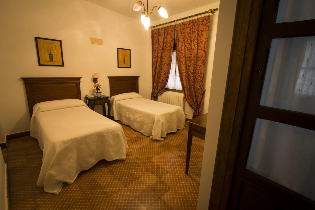 Hospederia Real Casona La Beltraneja Hotel Belmonte Kültér fotó